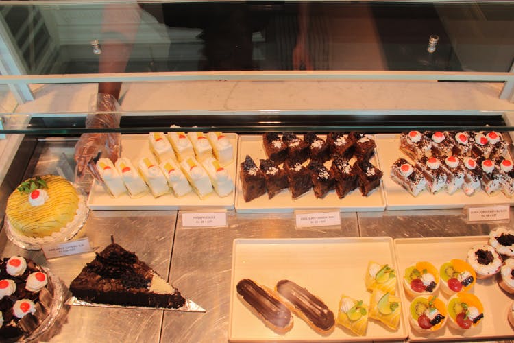 Discover more than 146 kookie jar cake designs super hot kidsdream.edu.vn